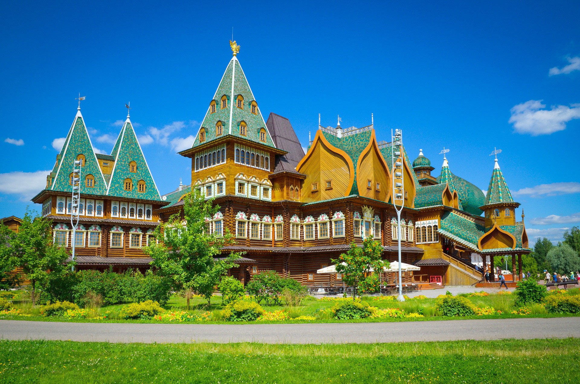 Экскурсии в дворец царя Алексея Михайловича в Коломенском