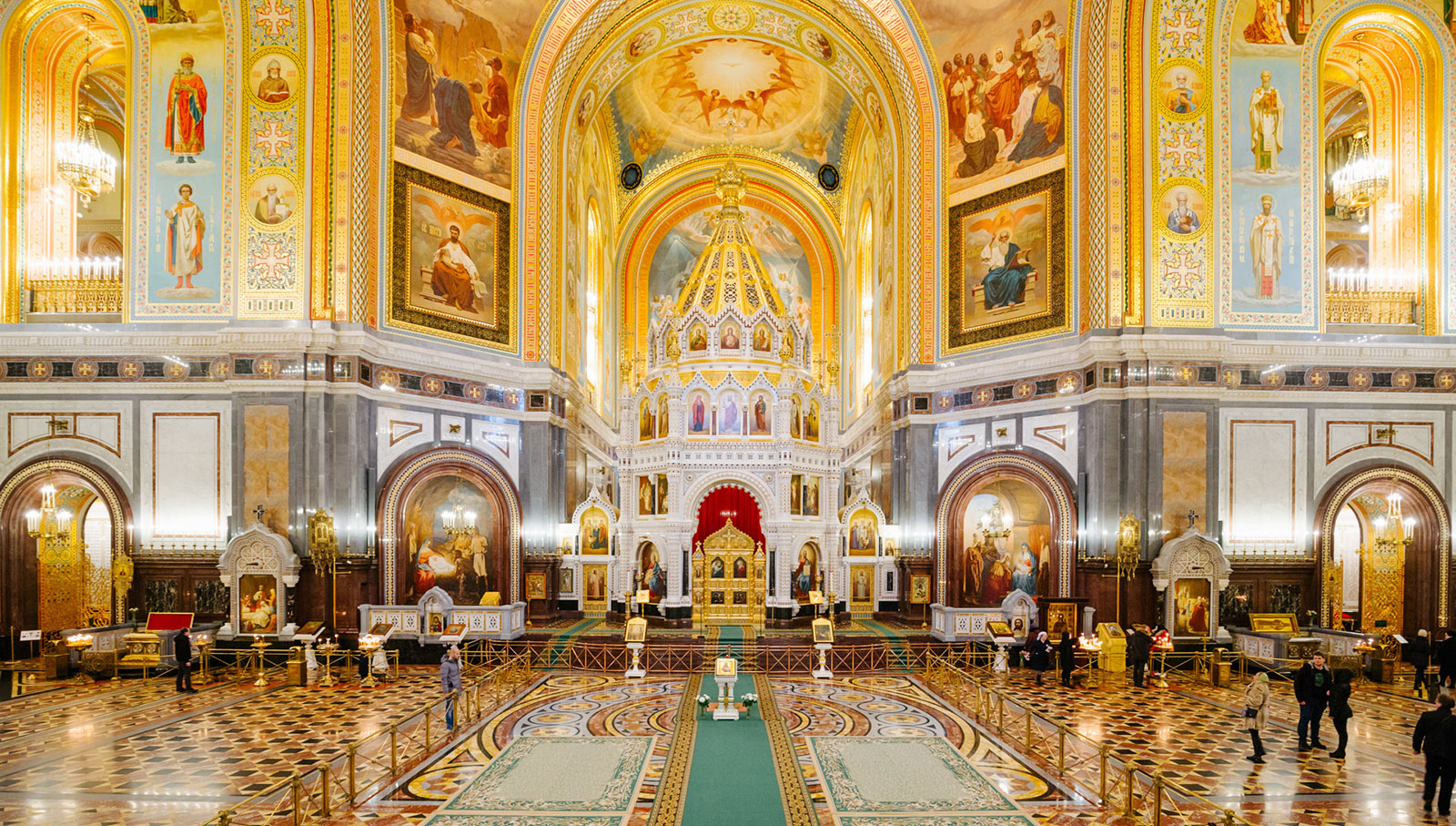 Внутреннее убранство Храма Христа Спасителя в Москве