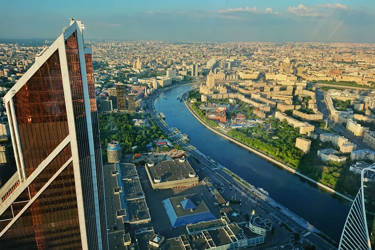 Вид Москвы со смотровой площадки PANORAMA 360 башни Федерация