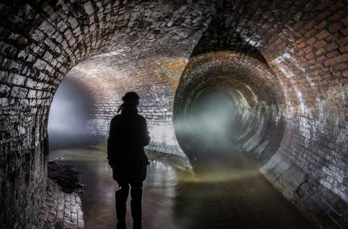 Экскурсия по подземной реке Неглинке в Москве с диггером