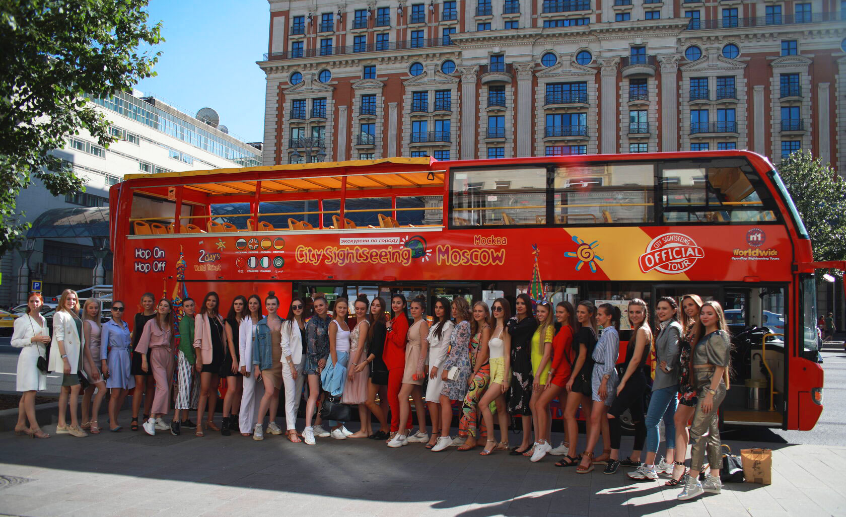 Обзорные экскурсии по Москве на красном двухэтажном автобусе