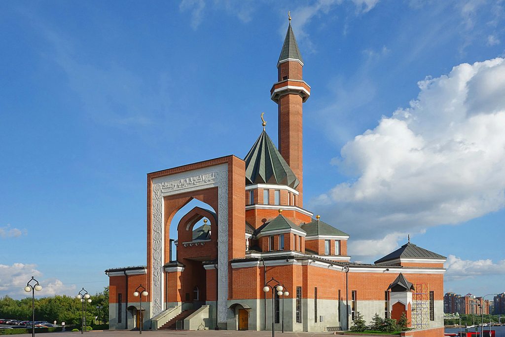 Мечеть с минаретом в память о погибших в сражениях Великой Отечественной войны мусульманах на Поклонной горе в Москве