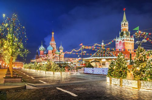 Топ 25 Новогодних экскурсий в Москве 2023