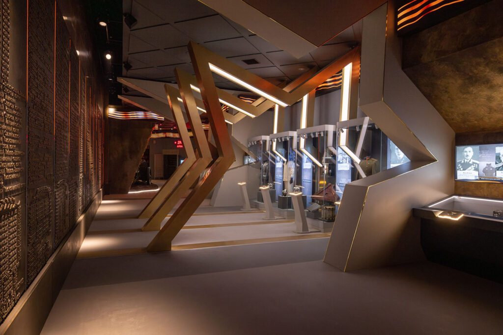 Экспозиция «Путь к Победе» в музее Победы на Поклонной горе в Москве