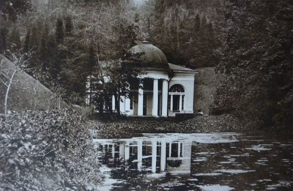Ванный домик в Нескучном саду в Москве, 1919-1914 год