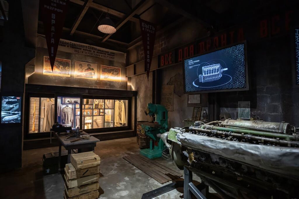 Экспозиция «Подвиг Народа» в музее Победы на Поклонной горе в Москве