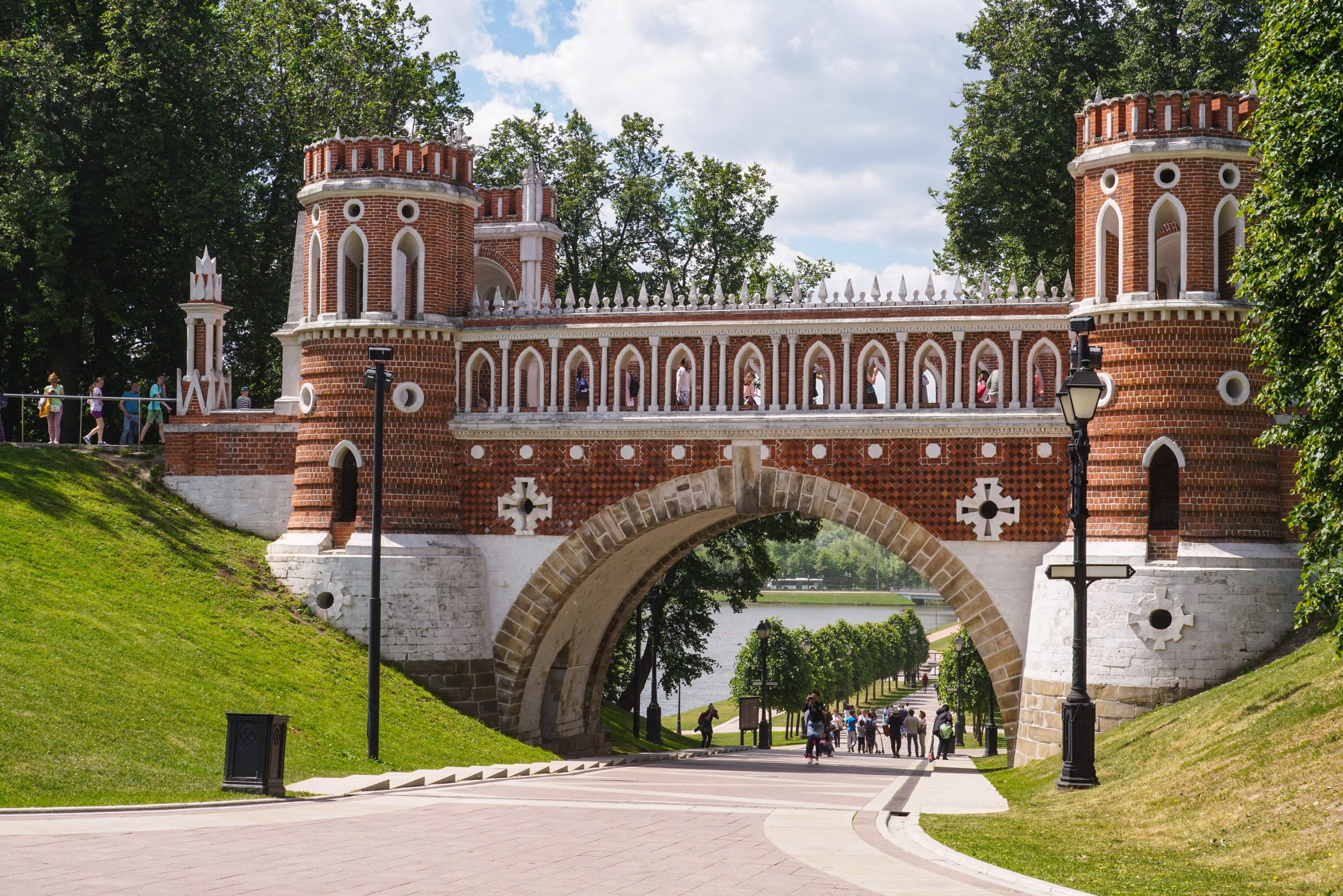 Figured,Bridge,In,The,Museum-reserve,Tsaritsyno.,It,Is,Actually,The