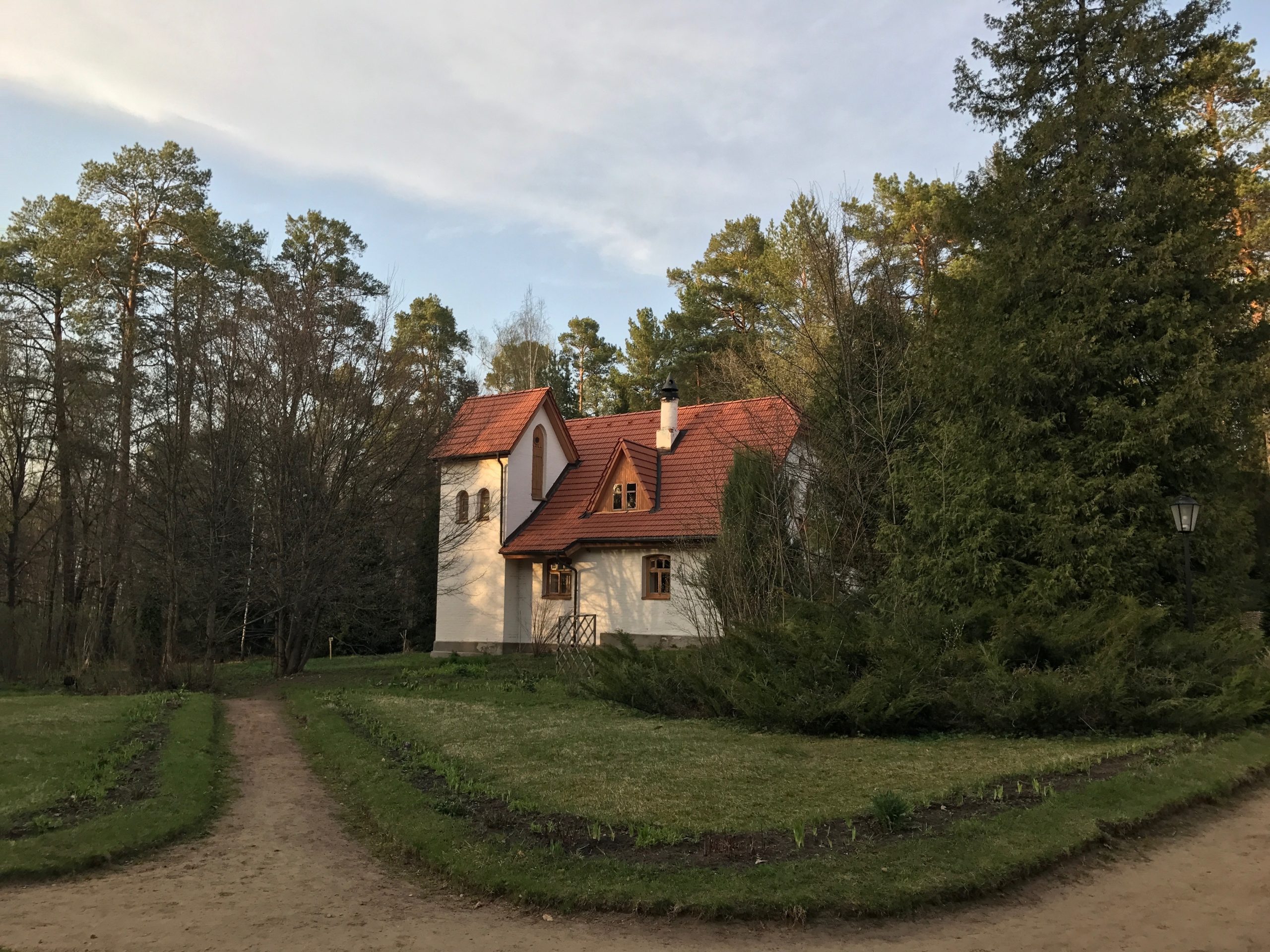 Polenovo,Estate,In,Spring,Evening
