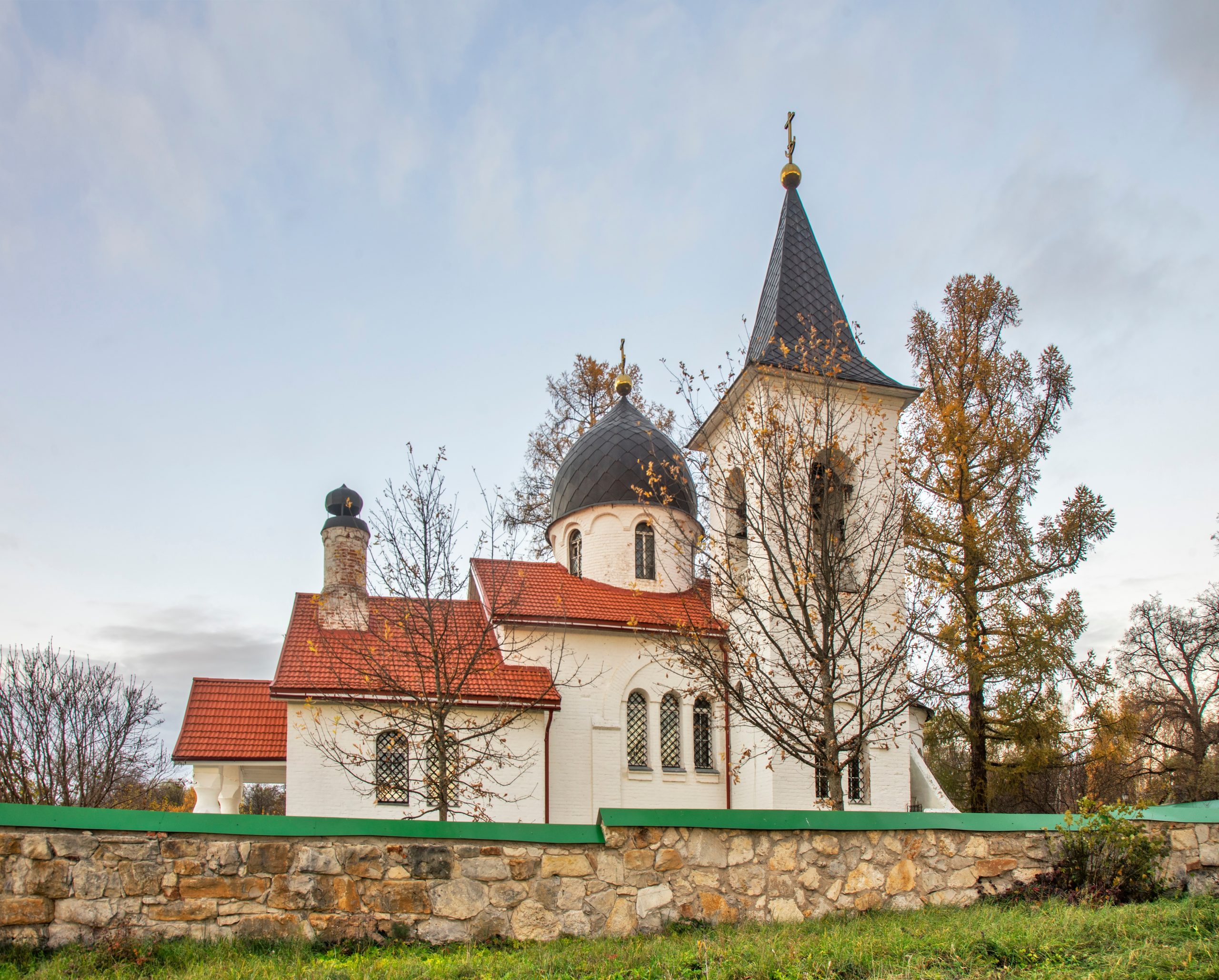 Church,Of,Life-giving,Trinity,In,Byohovo,Village,Near,Polenovo.,Tula