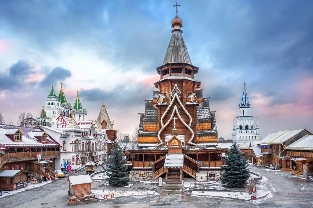 Храм Святителя Николая в Измайловском Кремле в Москве
