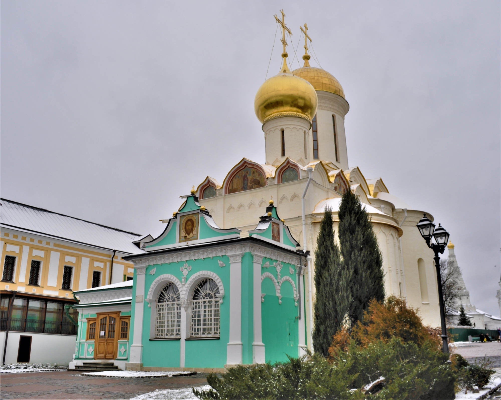 Серапионова палатка (западный притвор Никоновской церкви) в Сергиевом Посаде