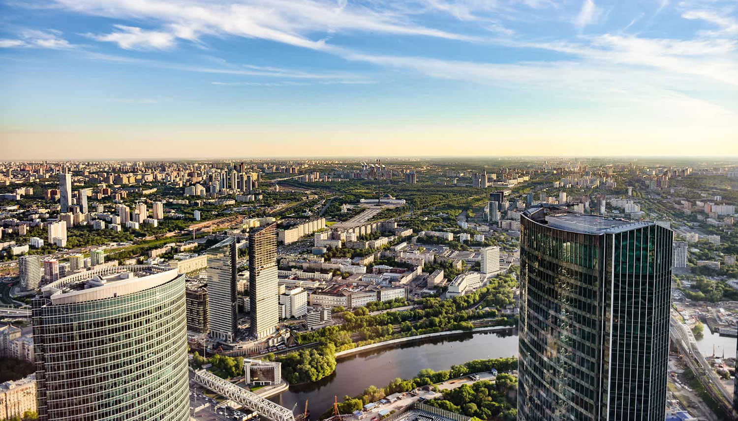 Вид со смотровой площадки PANORAMA360 в Москва-Сити