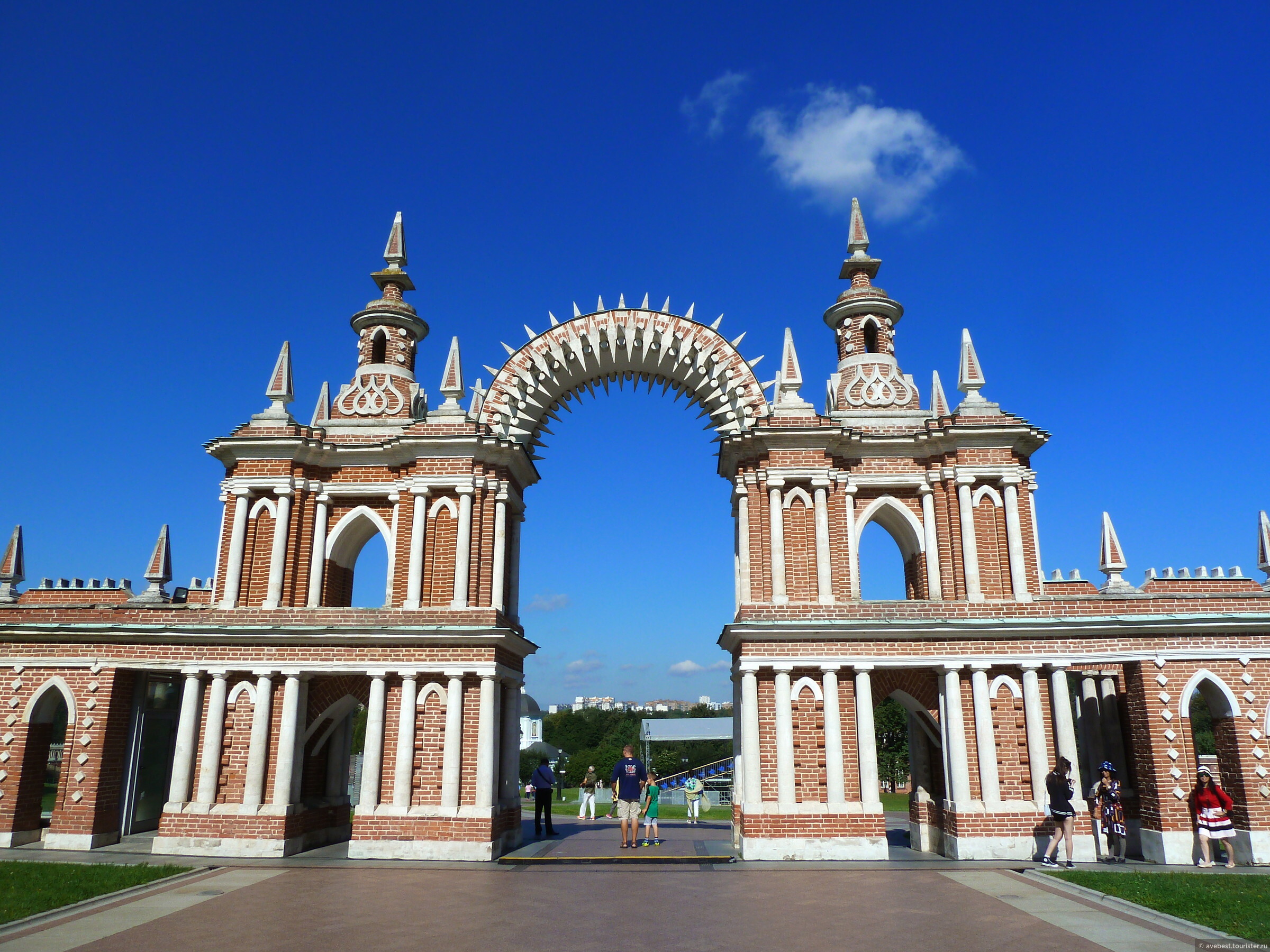 Арка-галерея в Царицыно