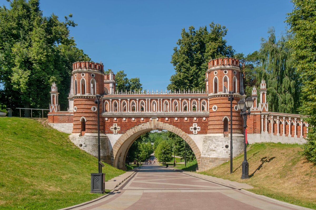 Фигурный мост в Царицыно