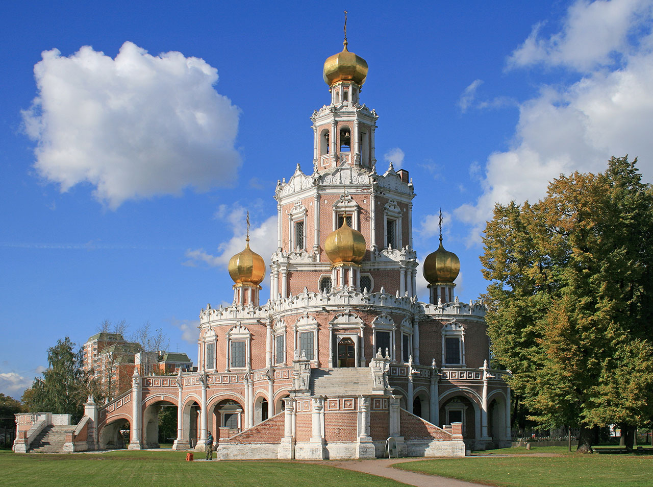 Храм Покрова Пресвятой Богородицы в Филях