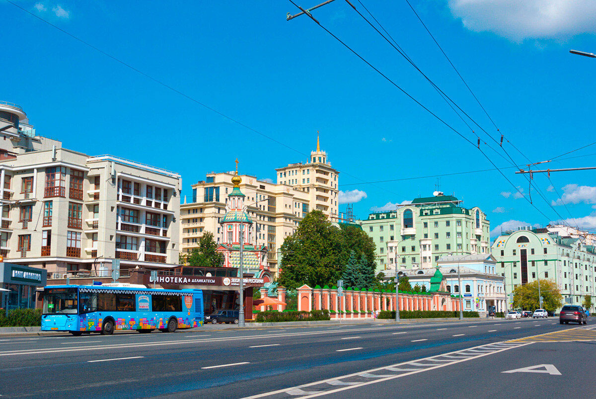 Улица Большая Якиманка в Москве
