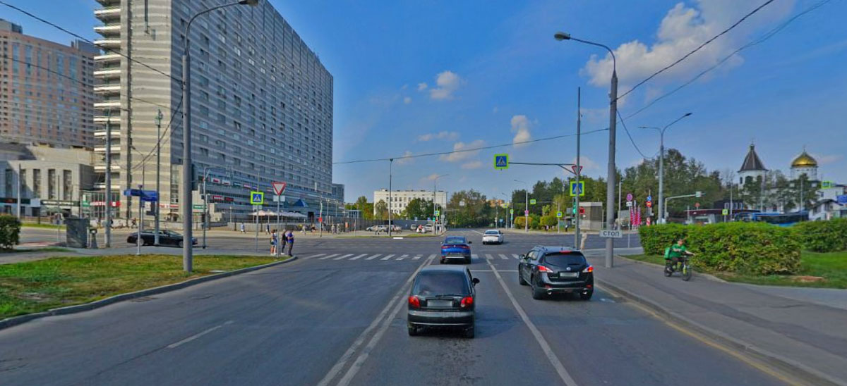 Большая Юшуньская улица в Москве