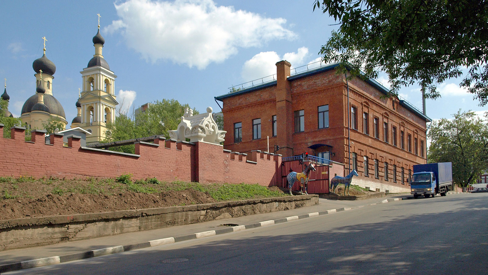 Самокатная улица в Москве