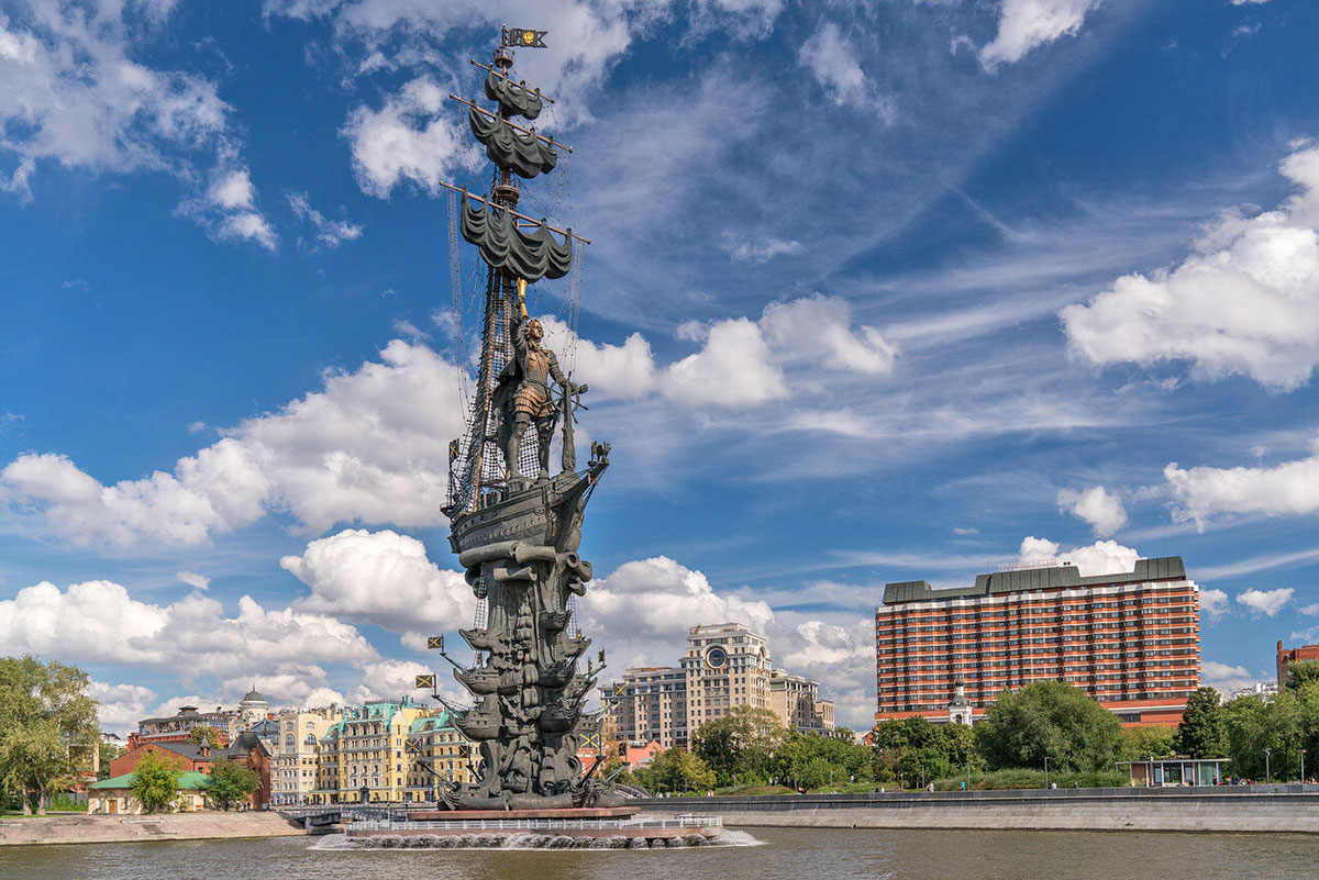 Памятник Петру I в Москве