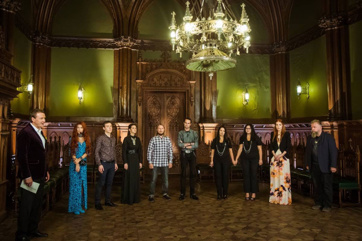 «Битвы экстрасенсов» в Готическом зале особняка Стахеева в Москве