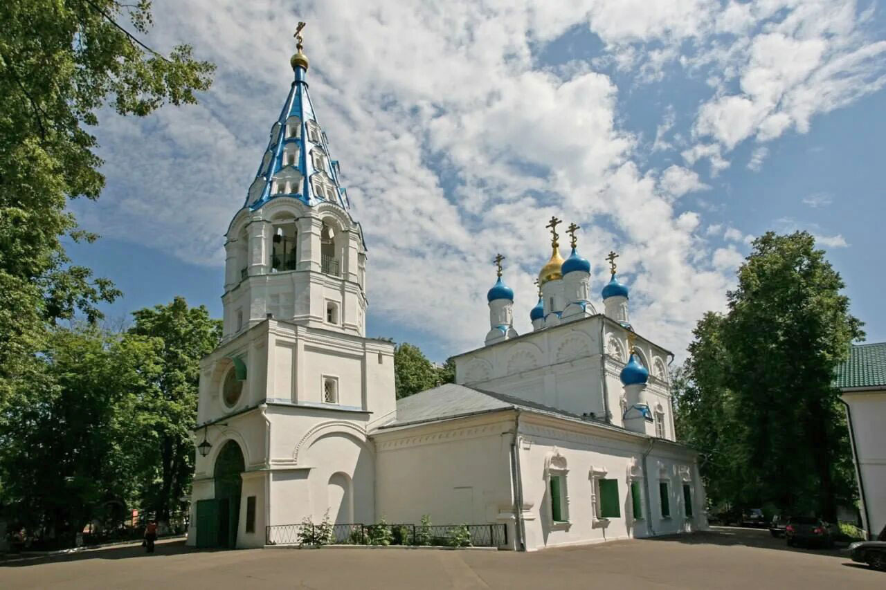 Церковь Петра и Павла в Лефортове