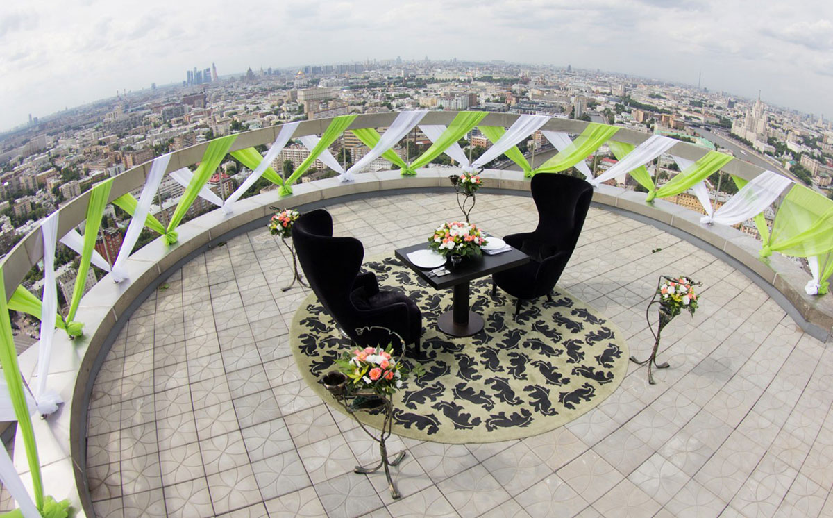 Смотровая площадка swissotel «Красные холмы» в Москве