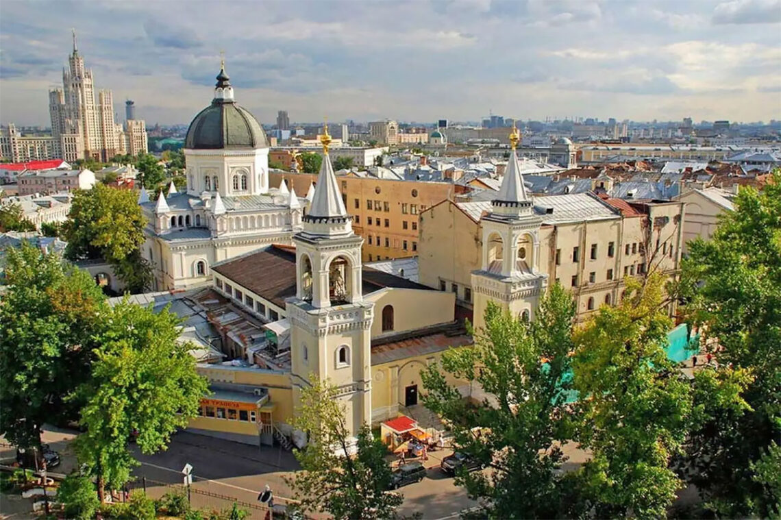Ивановская горка в Москве