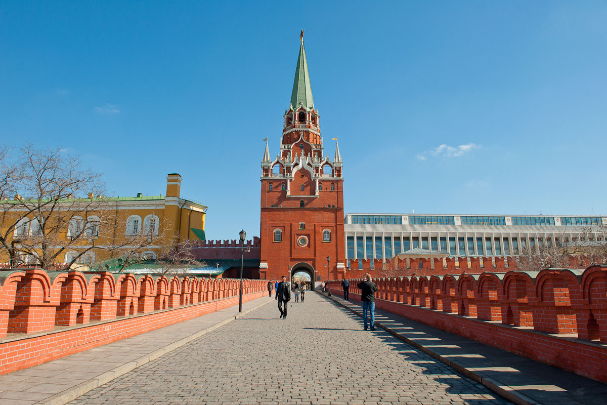 Троицкая башня